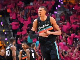 马刺111-98开拓者1-0领先，文班亚马35分，杨瀚森最后时刻登场