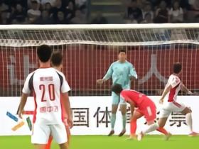 盐城队0-0苏州队，双方握手言和
