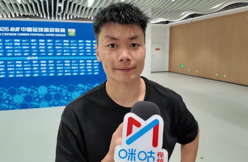 罗竞：落后时教练告诉我们别心急，很开心最后能反超比分