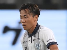 日媒：师冈柊生被顶到锋线，扛起进球责任