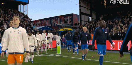 半场战报：水晶宫0-0西汉姆联，双方破门乏术