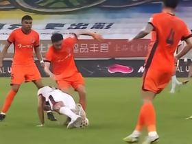半场：海牛0-0成都，比赛沉闷，双方难觅良机