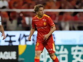 J联赛官方：名古屋鲸鱼中场浅野雄也右脚跟腱断裂，已接受手术