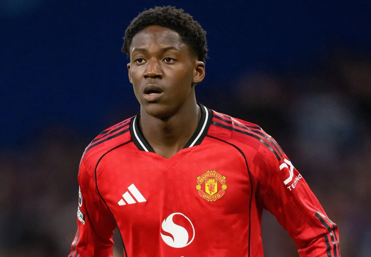 跟队：梅努口头同意签下一份5年合同，预计涨薪到15万镑左右