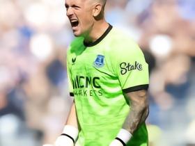 皮克福德谈1-0伊镇：这场比赛很艰难；我们正在积累势头
