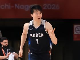 李贤重：之前外界说我们拿金牌难度很大，但我们没有被打乱节奏