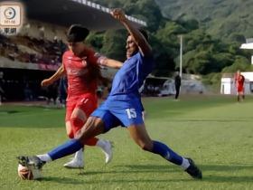 高级组银牌：戈卢博维奇、彭利拿破门，冠忠南区2-1东区
