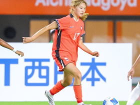 媒体提问朝韩关系，朝鲜女足主帅：这是奇怪的问题