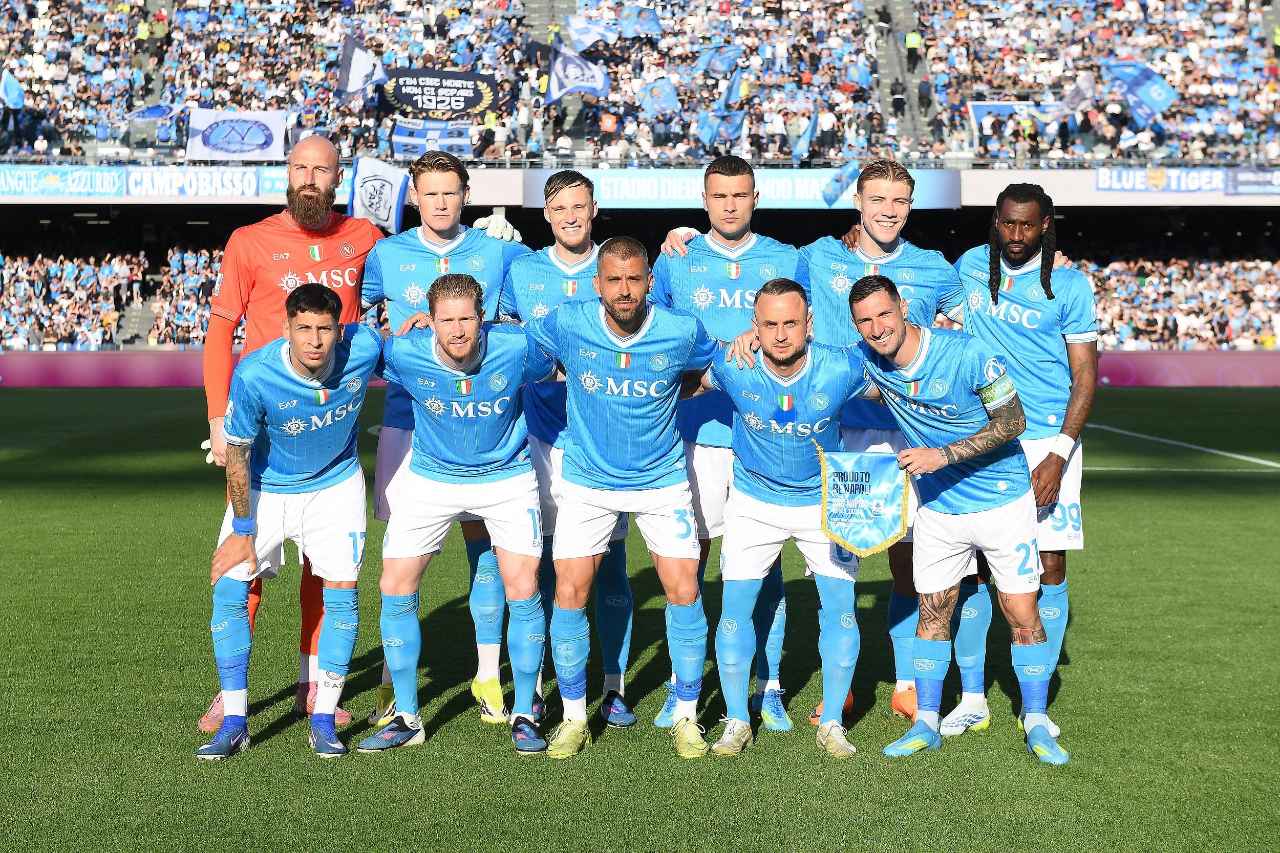 克雷莫内塞阻力不够，那不勒斯再次酣畅