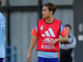 佐野航大：为我哥战巴西进球感到骄傲，我也想站上世界杯舞台