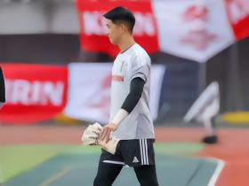 日媒：早川友基有望首发战乌拉圭