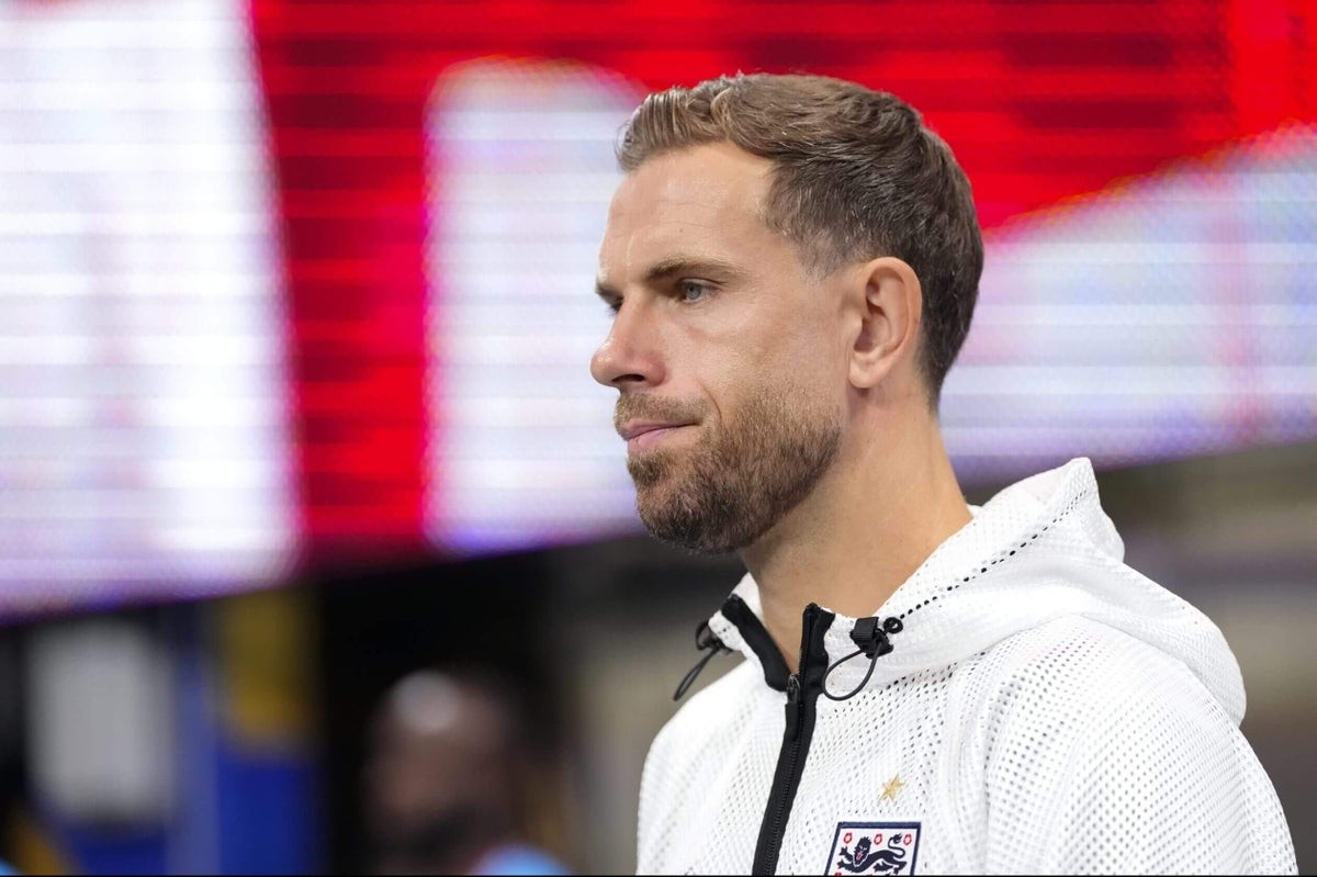 TA：亨德森骨折仍留队，价值不止场上出场时间