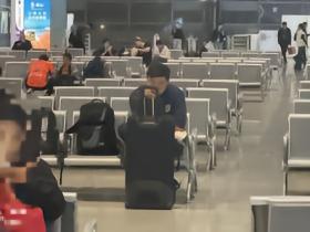 跟俺名帅愁的哟