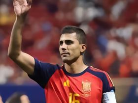 阿斯：罗德里完美扛起更衣室领袖角色