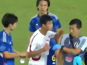朝鲜U23遭争议判罚的球员，曾在上届亚运踢日本时抢水+欲打人染黄