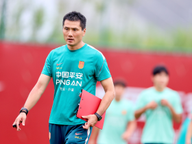 5位置调整，门将换成刘殿座！国足迎战塔吉克斯坦首发出炉
