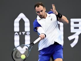 ATP250杭州站：布云朝克特0-2不敌萨菲乌林，止步8强