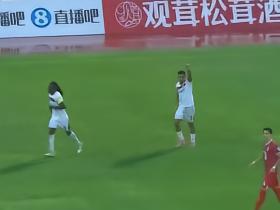 半场：延边龙鼎0-1苏州东吴，罗萨吊射破门
