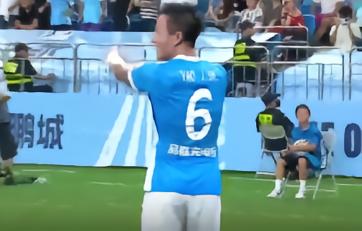 半场战报:新鹏城2-0西海岸,姚均晟世界波,杨一鸣建功