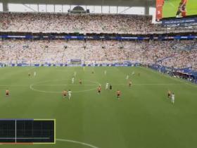 FIFA：比赛用球传感器显示，贝林进首球前皮球没碰到上方线缆