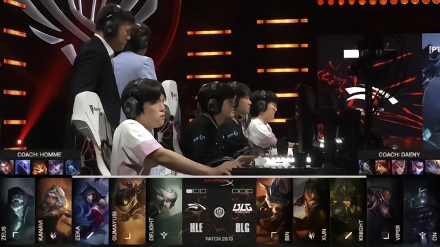 体坛Kanavi研发i10，BLG水龙魂翻盘1-1战平HLE体坛54 评07-12 17:06