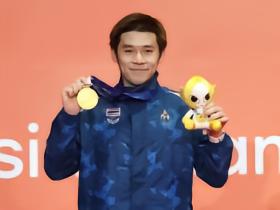 昆拉武特2-0骆建佑，为泰国斩获首枚亚运会羽毛球单项金牌