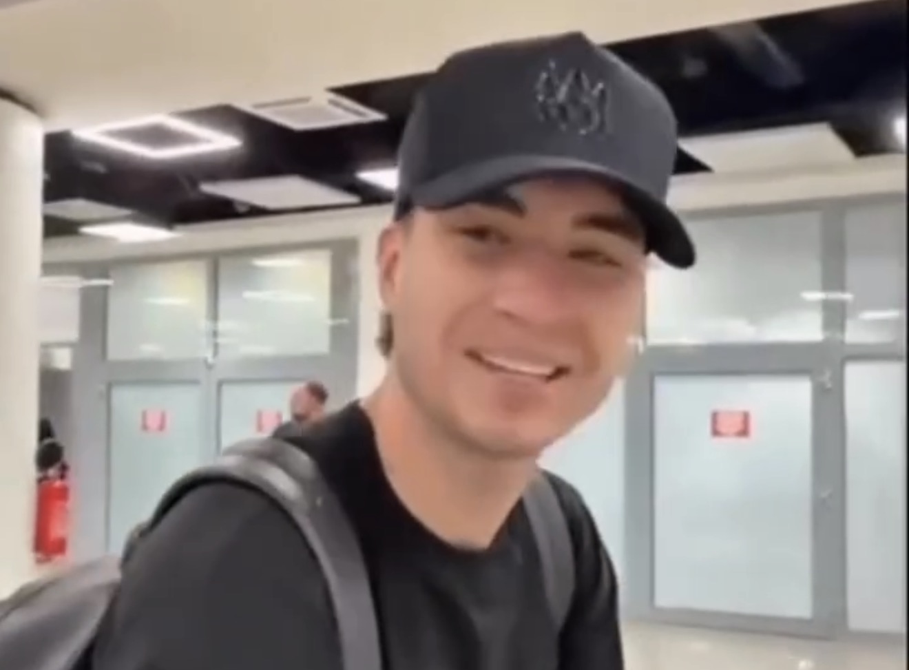 苏莱：我说实话，我也不知道自己是否会留下来