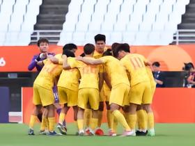全力争夺铜牌，国足此前两次参加亚运会男足铜牌赛都摘铜