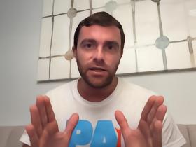 罗马诺：包括埃斯图皮尼安在内，维拉左后卫引援候选有三个人