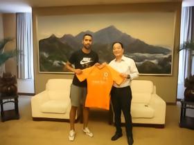 德尔加多告别山东泰山：我来时是一个男孩，如今已成长为男人