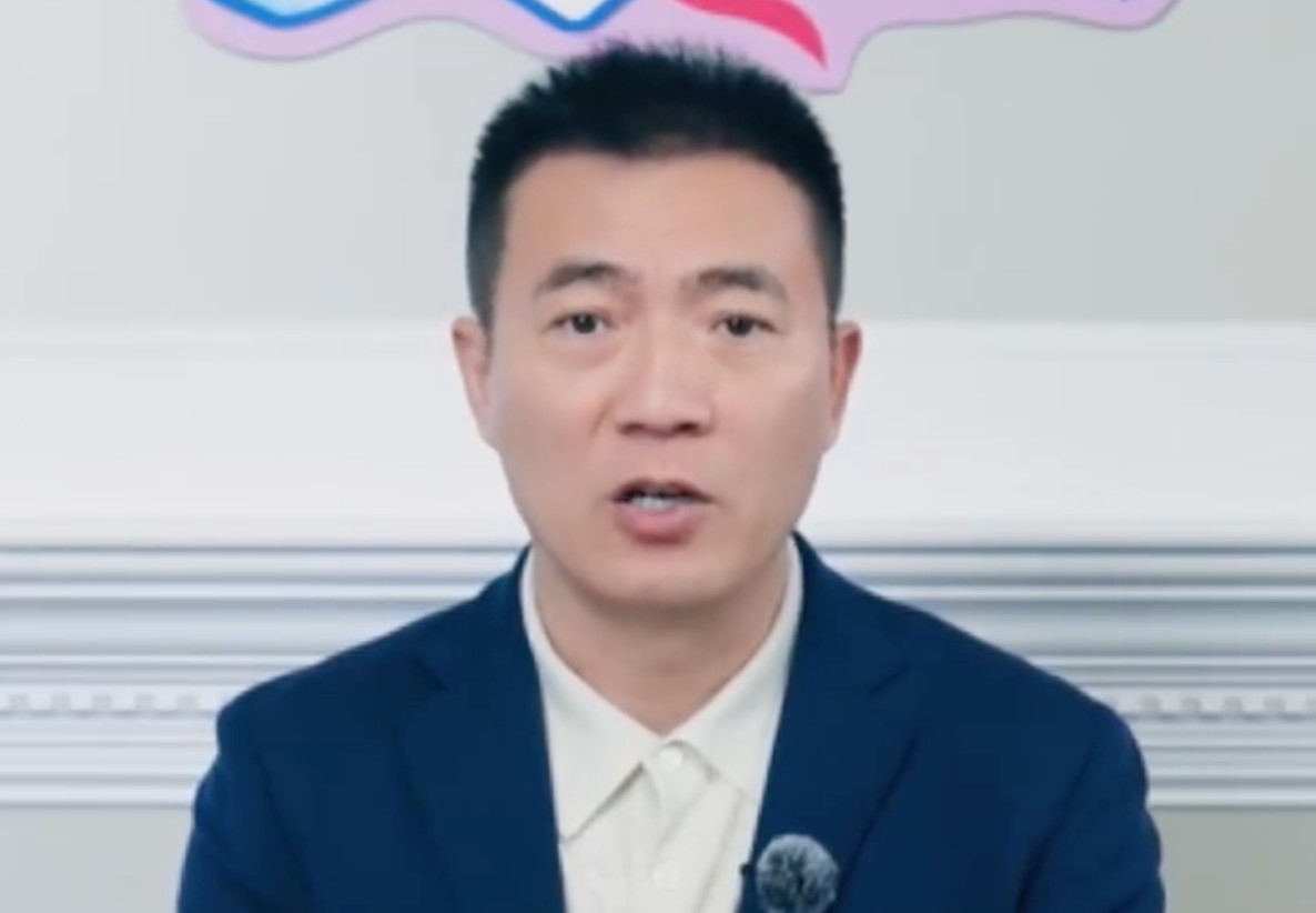 黄健翔：西班牙优势在脚下和传控娴熟，法国身体和速度更强