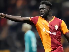 加拉塔萨雷高层谈桑切斯转会：不接受任何低于3500万欧的报价