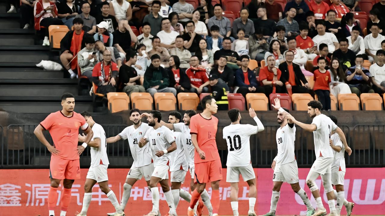 足球中超五洲惨案！国足0-5巴勒斯坦，陶强龙失单刀，颜骏凌扑救失误10-01 21:36·29699 评论