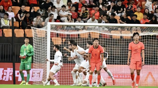 足球国足历史上首次不敌巴勒斯坦，此前5胜2平保持不败中超五洲1008 评10-01 21:35