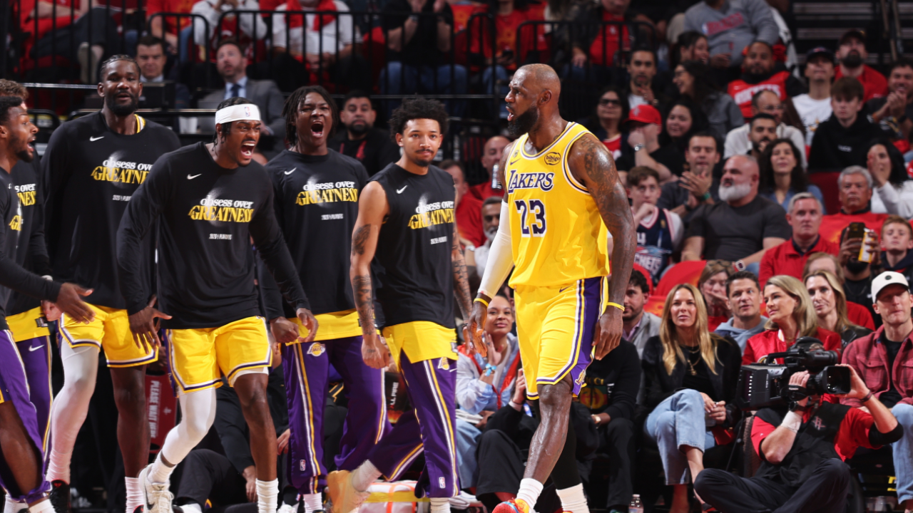 湖人98-78大胜火箭4-2晋级，詹姆斯28+7+8，申京17+11