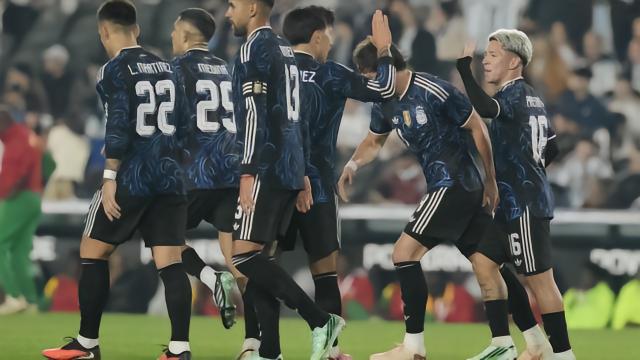 足球阿根廷7-0大胜布基纳法索，劳塔罗传射，尼科-帕斯、阿尔瓦雷斯破门足球1768 评10-04 09:59