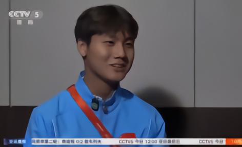 足球毛伟杰：老天爷安排好了一切，可能会把更好的留在下一次中超25 评10-04 23:17