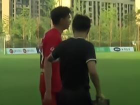 德转：上海海港B队球员黄雍海租借加盟佛山南狮