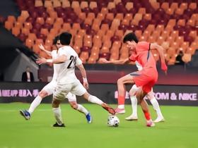 国足vs塔吉克斯坦数据：控球率31%-69%，射门4-10，红牌1-0