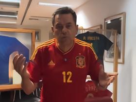 龙赛罗：塔帅怎么能让梅里诺和苏比都替补，要不租给皇马吧