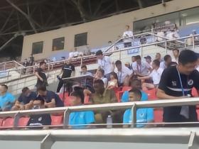 请问徐正圆和贝尼特斯比是个什么水平？