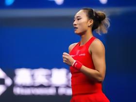 四轮全部打满晋级，郑钦文2-1黑马夏拉埃娃晋级中网女单8强