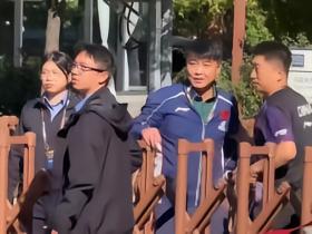 澎湃新闻：气得王皓报警，治理体育饭圈该动真格了