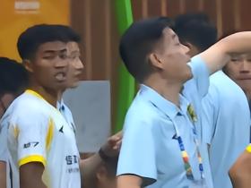 冯峰：黄晟豪从国足回来后第一时间表态能出战，这让我很感动