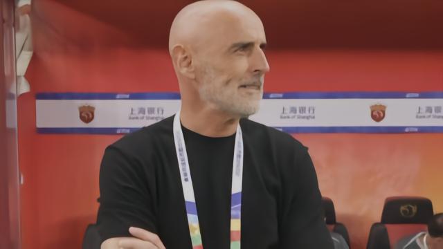 足球穆斯卡特：全队希望能在赛季末提升排名，争取以较高名次收官中超4 评10-08 17:40