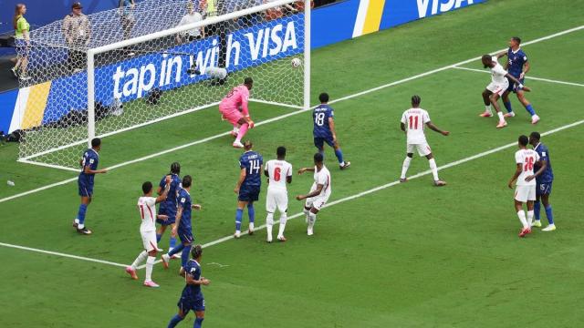 足球0-2落后英格兰，法国自2008年以来首次在开场20分钟落后两球英超法甲22 评07-19 05:29
