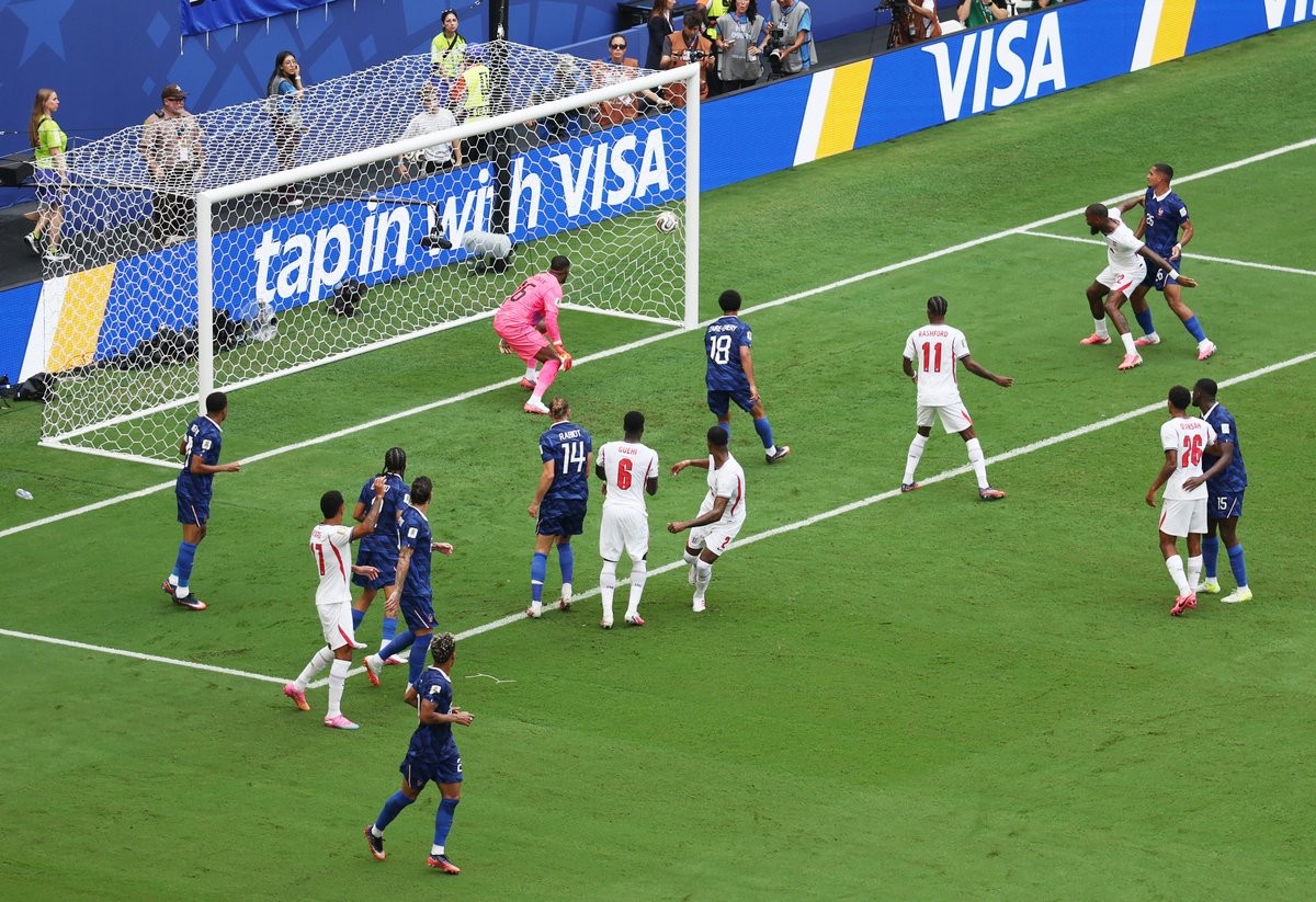 0-2落后英格兰，法国自2008年以来首次在开场20分钟落后两球