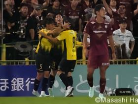日媒：柏太阳神3球领先神户，新援藤尾翔太建功