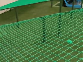 防止球迷冲场受伤？成都蓉城主场看台下设置保护围网