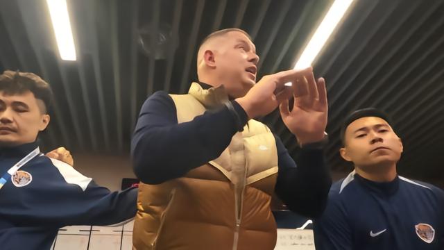 足球海牛主帅赛前讲话：我选的都是战士，在场上给我展示出来中超9 评10-10 17:31